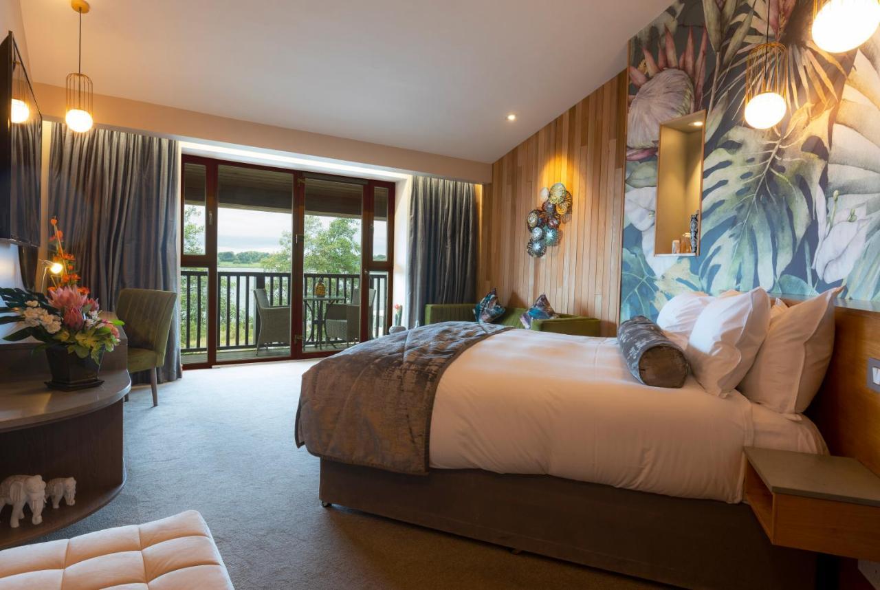 Wineport Lodge Glassan Exterior foto