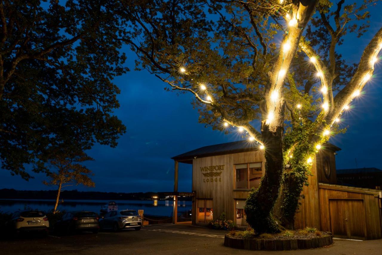 Wineport Lodge Glassan Exterior foto